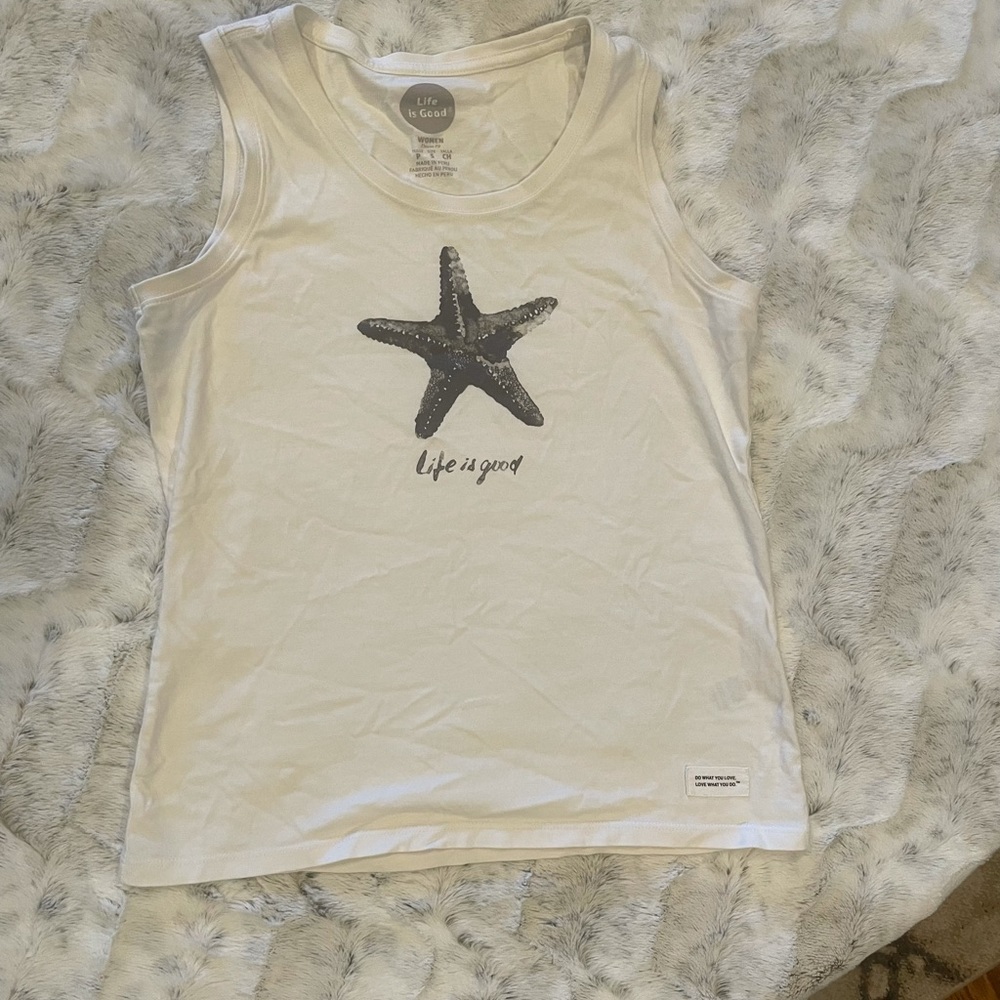 Life is Good Tank size Small